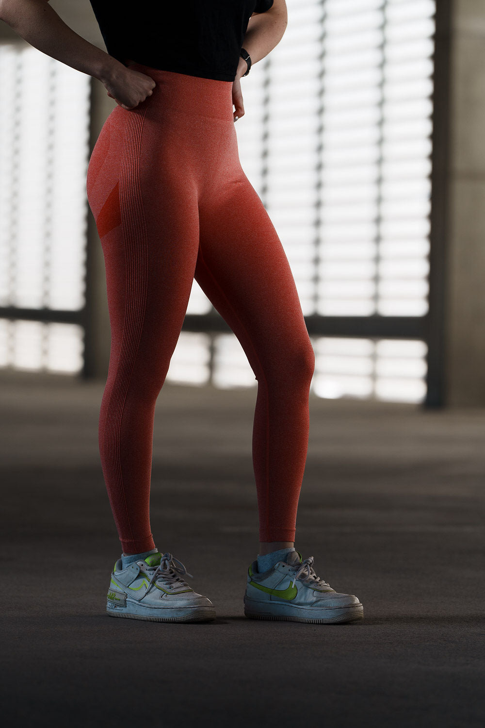 Marjanpunaiset Basic-trikoot I Dynamifitness