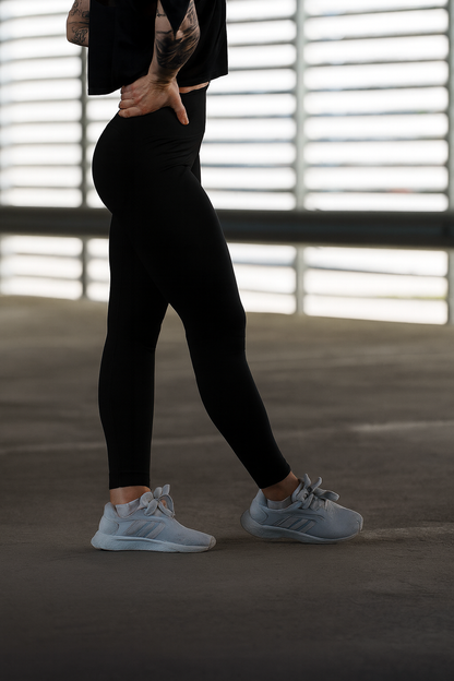 Musta scrunch-trikoot I Artemis